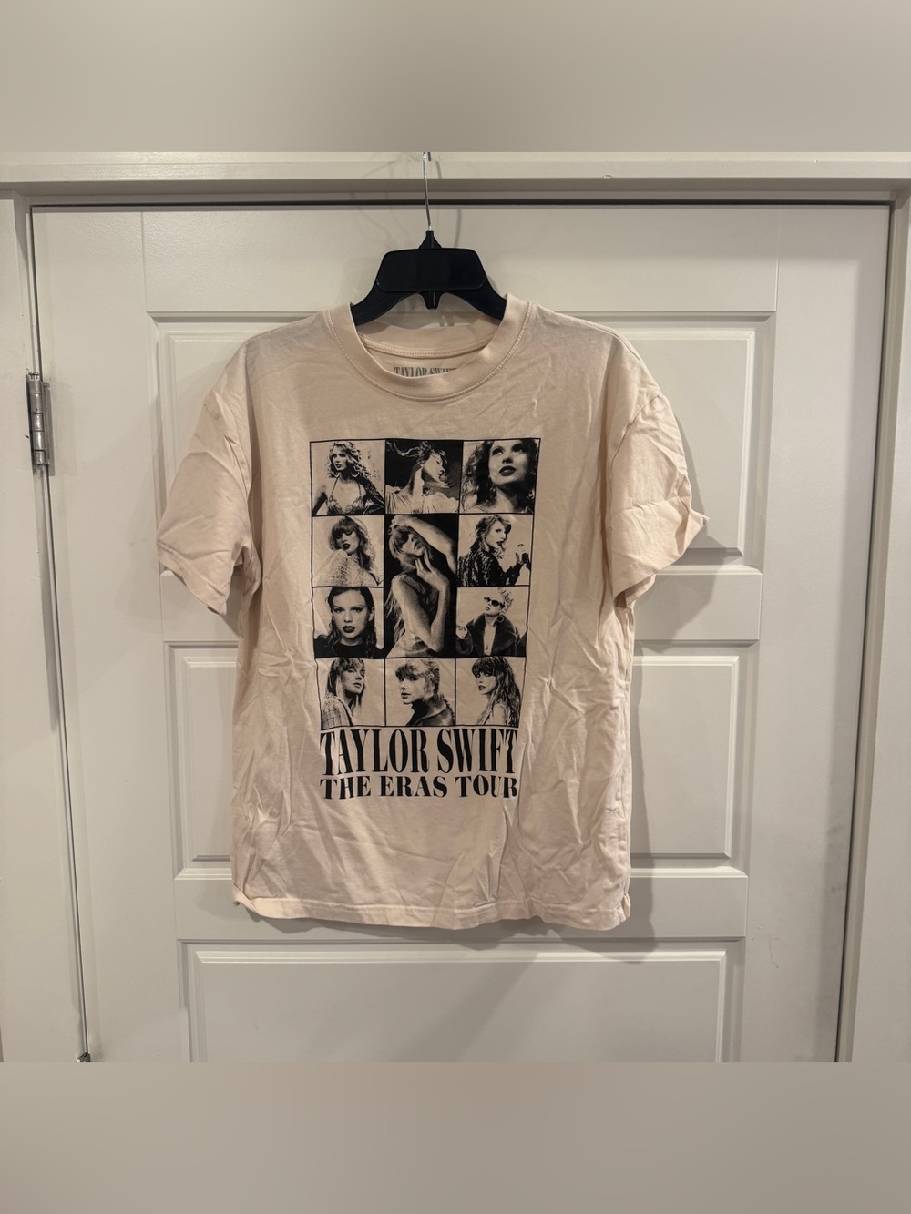 Taylor Swift The Eras Tour Official Merch Beige Tee T-Shirt Size Medium